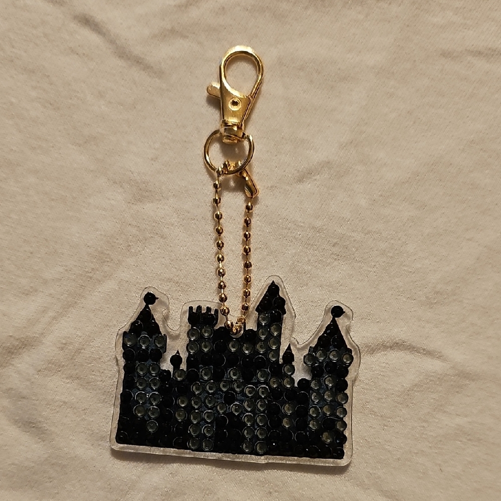 Rhinestone Haunted Castle Keychain